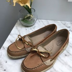 Sperry boat shoes